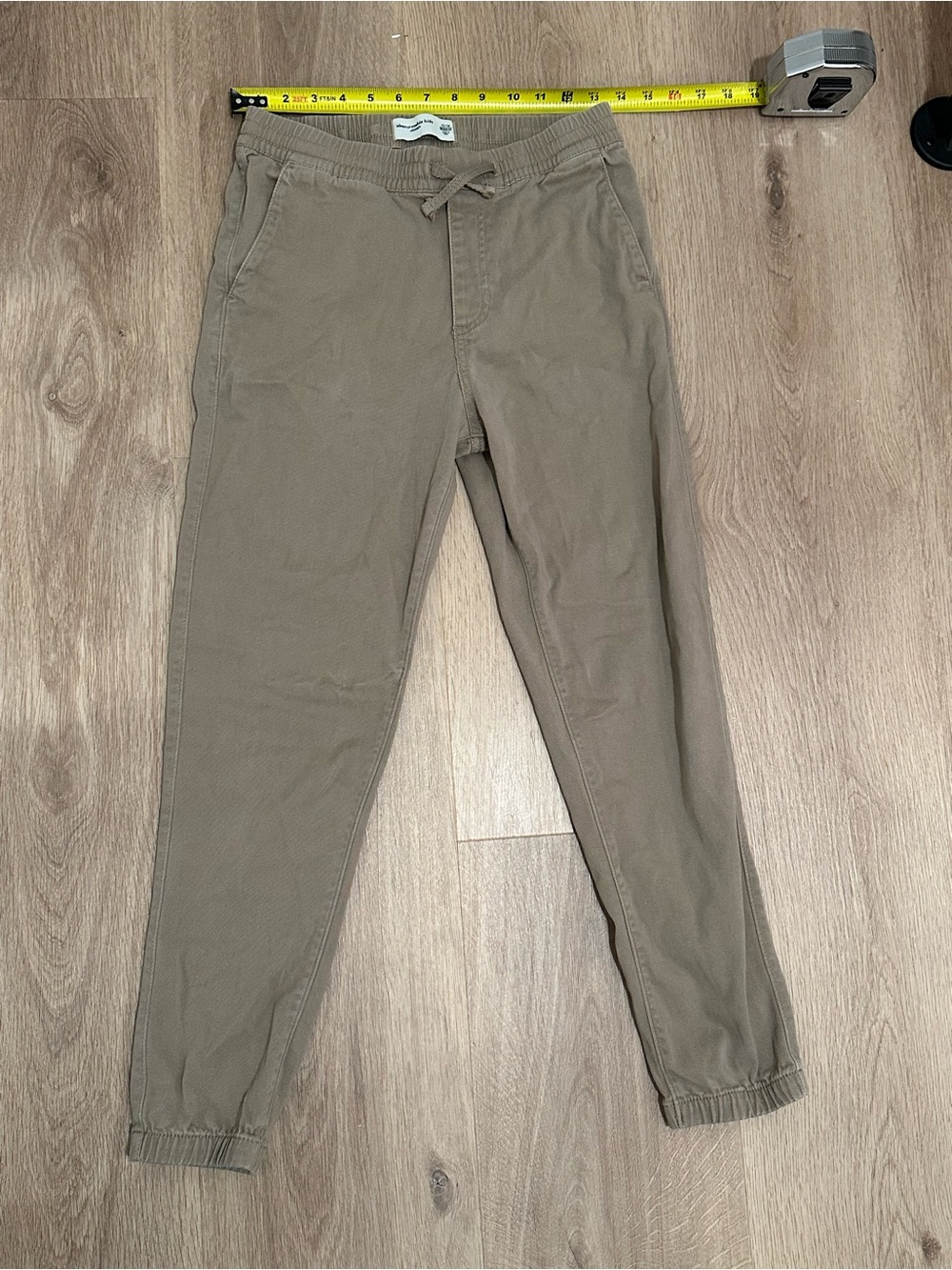 abercrombie kids soft tan khaki drawstring joggers